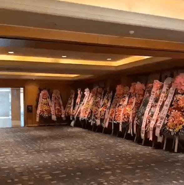 女子参加韩国婚礼,如同葬礼现场,用历史告诉你韩国人的极度自卑_中国