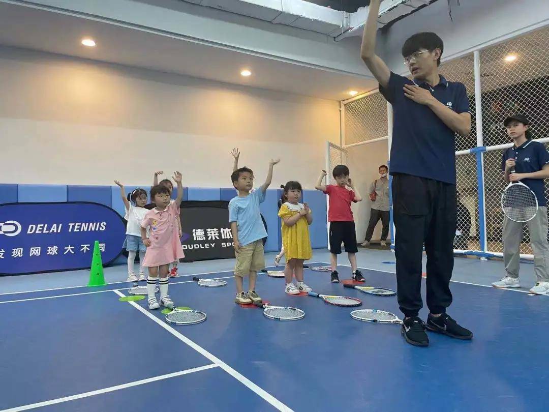 运动前热身的最佳动作 d4ddfb9b88fe45cfa804d2da52b8ed3a.jpeg