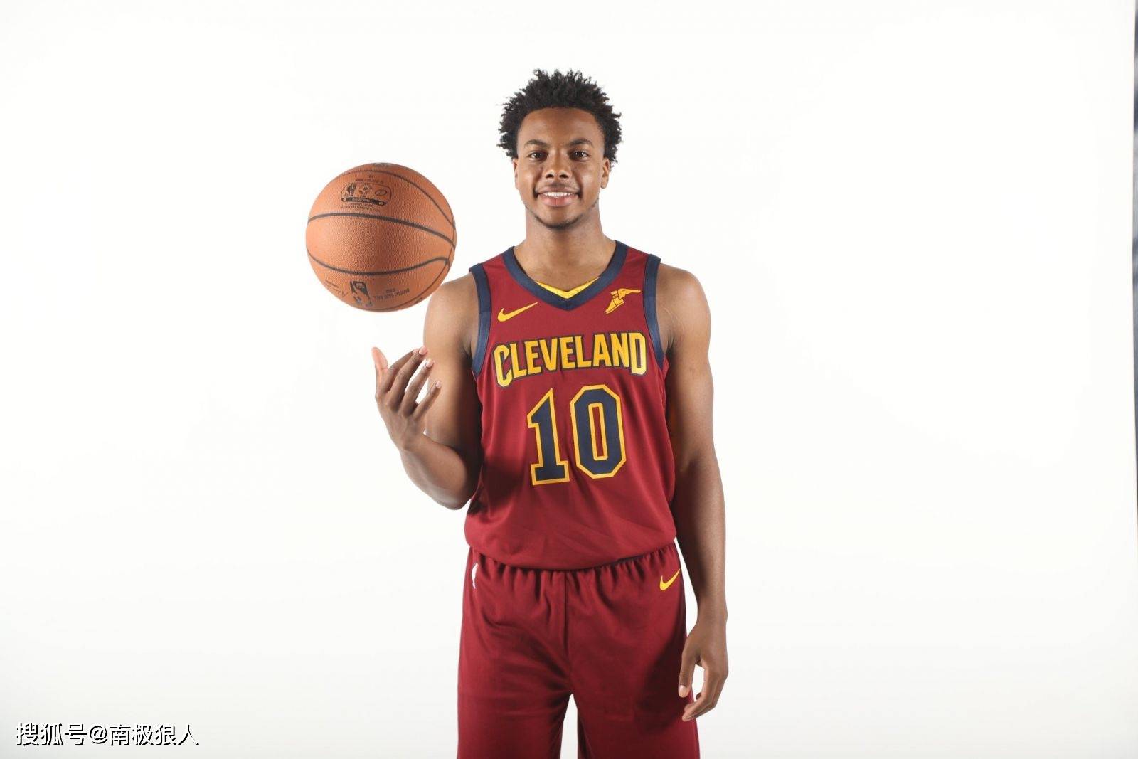 原创兜售当家球星塞克斯顿搭送勒夫重建思路混乱的克利夫兰骑士