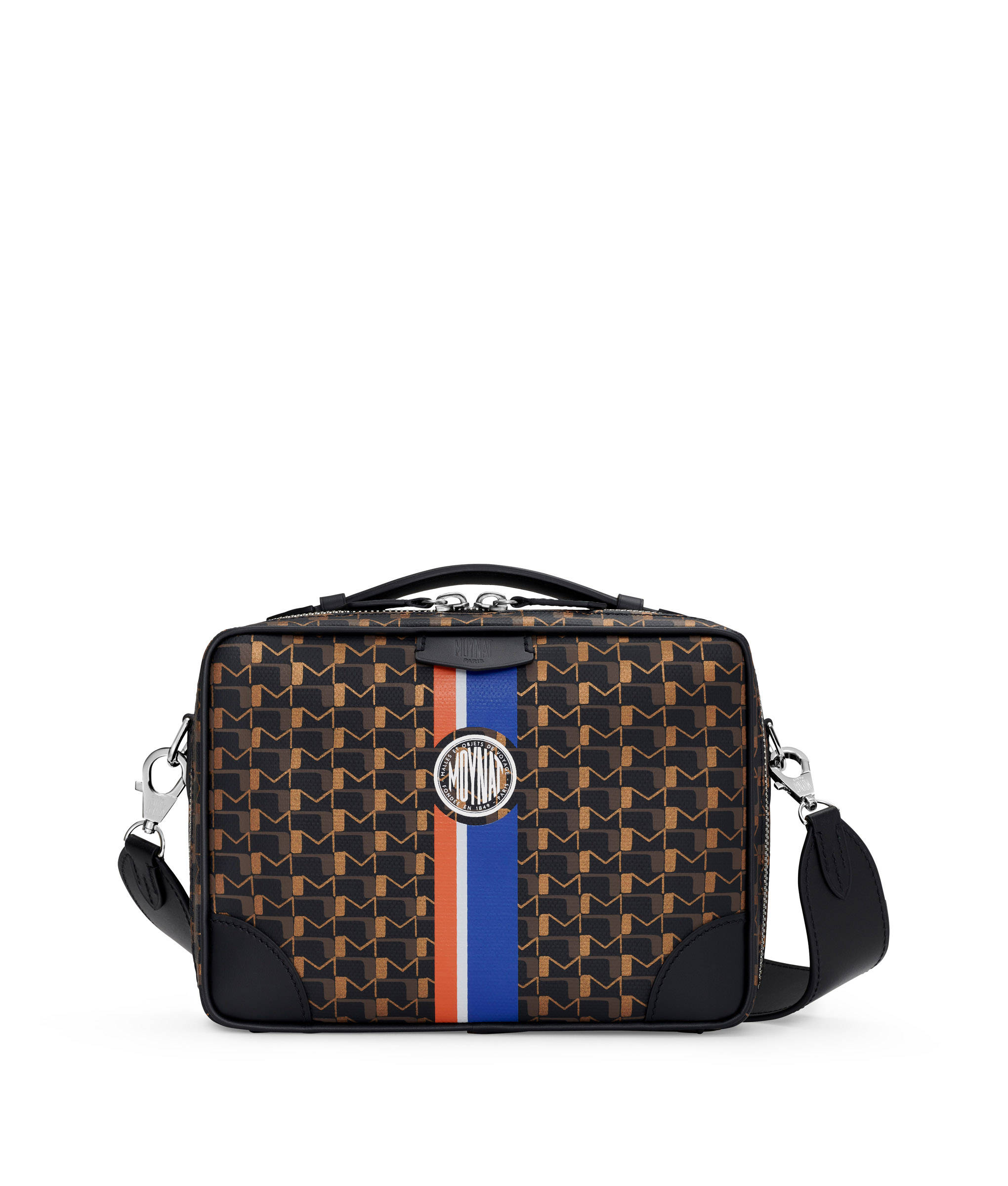 moynat摩奈北京三里屯限时店呈现以当代旅行艺术为灵感