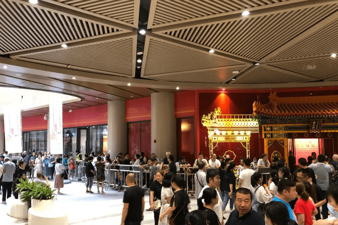 名画|“没有白活到现在！”老人戴上Rokid AR眼镜感叹
