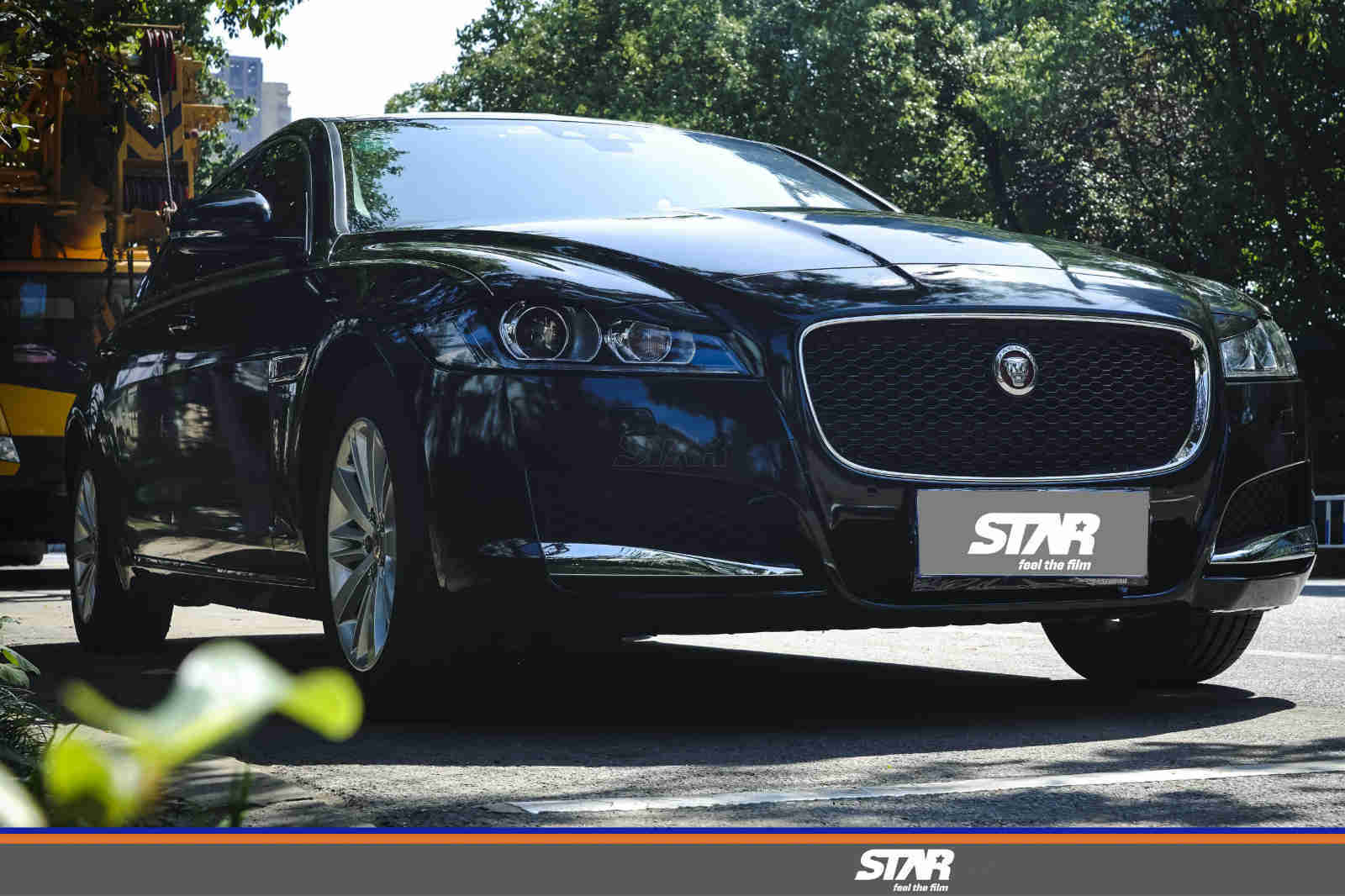 捷豹xfl改色奔驰原厂祖母绿