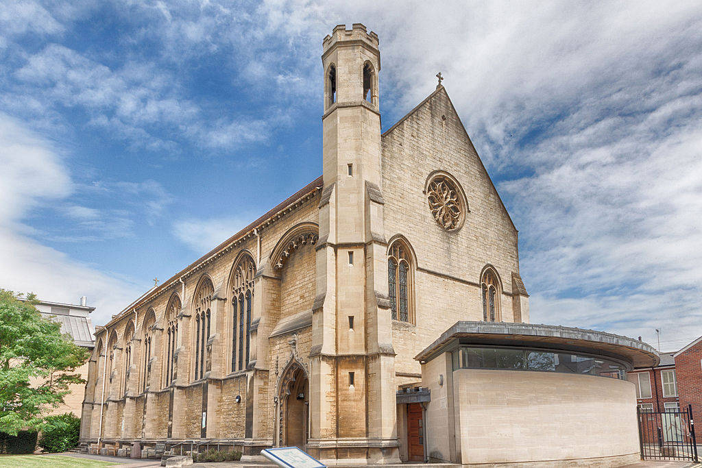 申请格鲁斯特大学有哪些条件