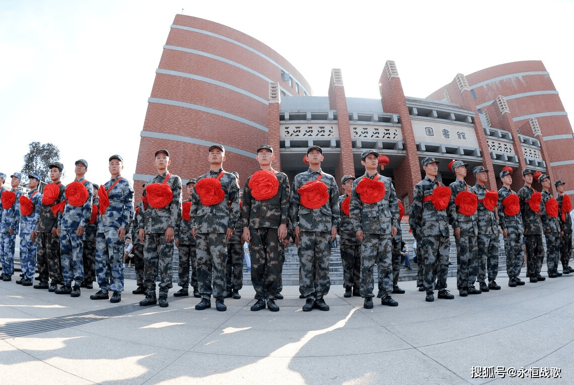 学历对当兵的人作用有多大？如果不知道这些事，将来可能会后悔