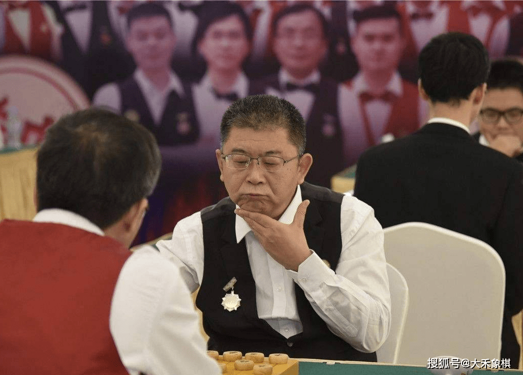 第四盘:1988年全国象棋个人锦标赛,许银川先胜阎文清每次说起阎文清