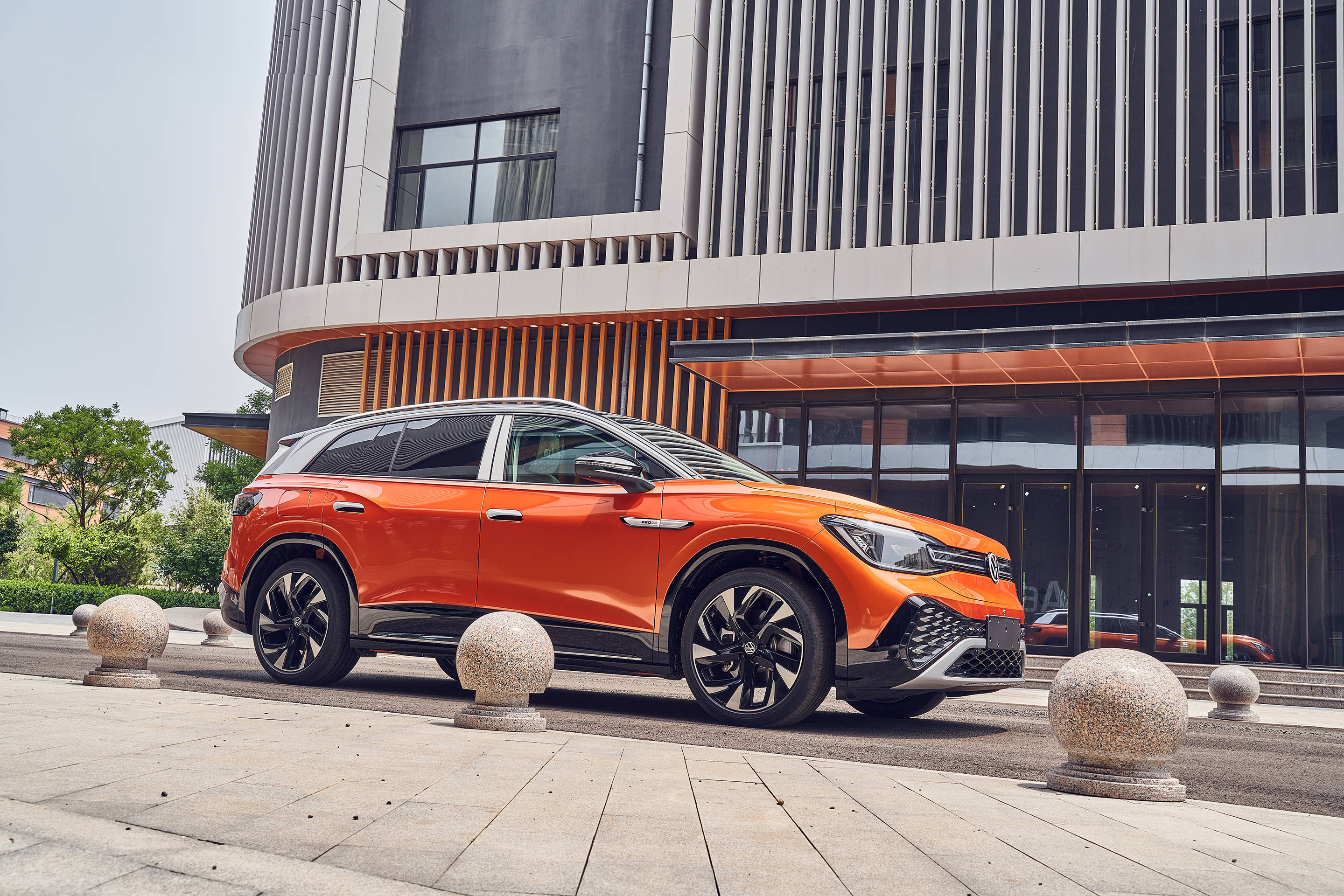 大眼萌大块头家庭出行新选择试驾一汽大众id6crozz