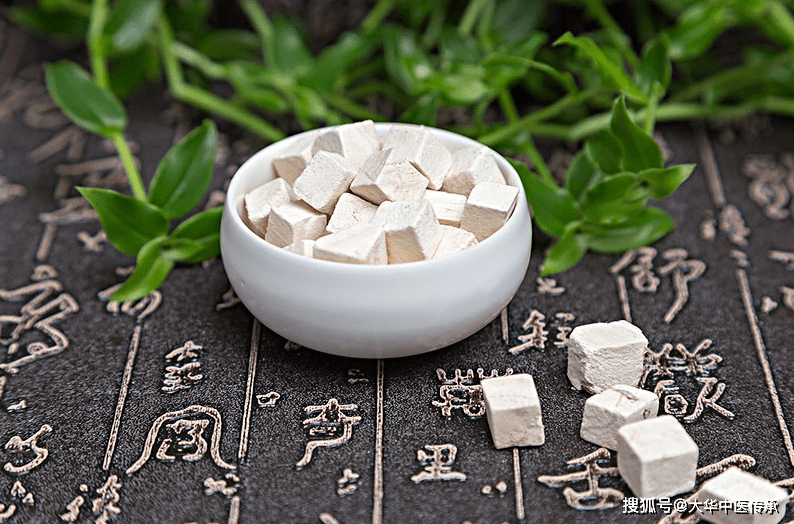 症状|中医师承教您辩药-茯苓