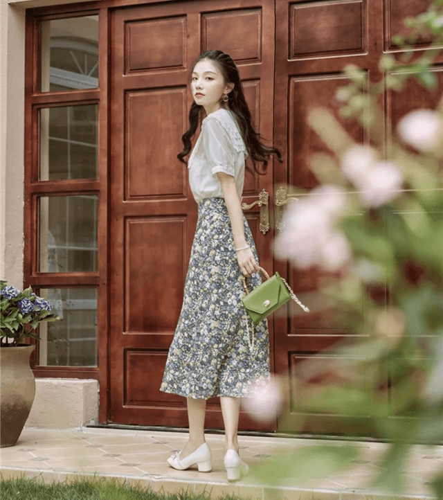 色调|夏天穿半身裙时，避开这几个“穿搭雷区”