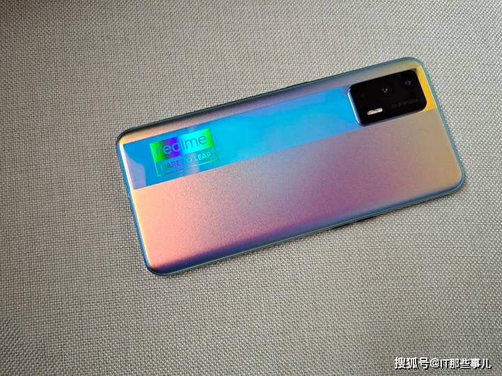 僅2099元 標配12G大記憶體 iQOO Z3和realme GT Neo如何選？ 科技 第3張