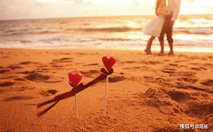 真正的爱是什么模样 8278e9e04b4540a580e231d229cf0bc0.png