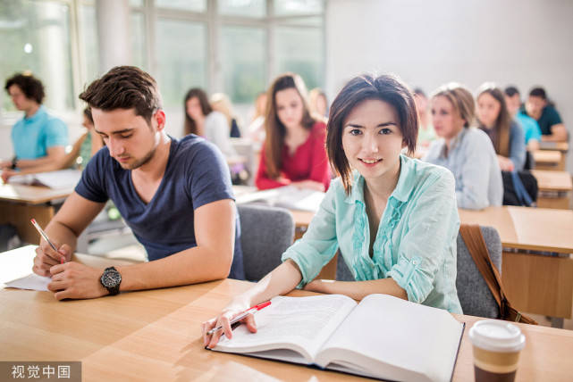 什么叫单招大专 7271d1135e104df8b8e4afed65fc96bf.jpeg