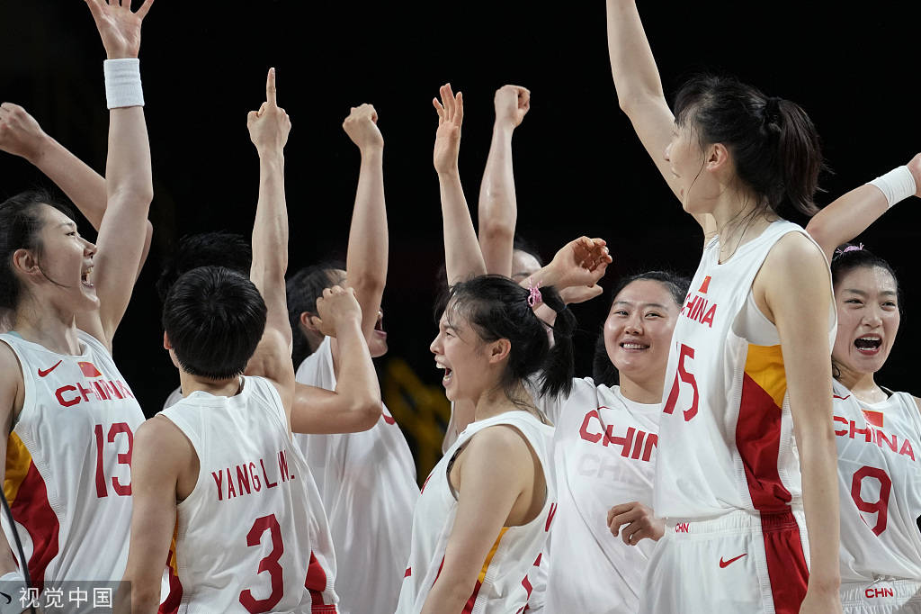 女篮奥运史上首次小组全胜晋级 恭喜!八强头号种子_中国女篮