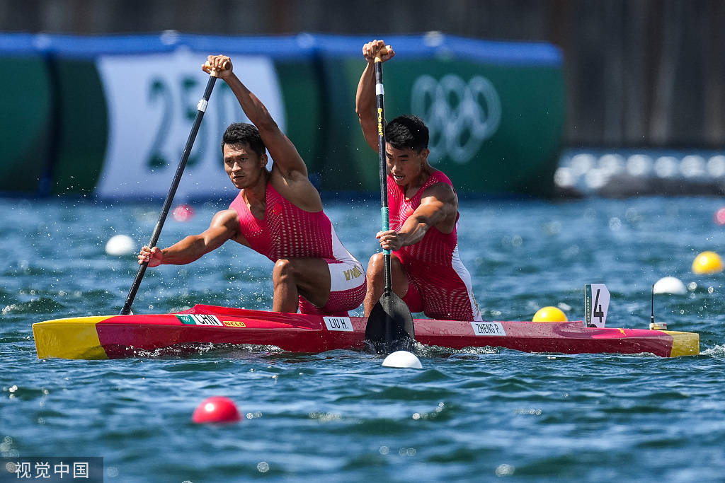 高清:男子1000米双人划艇半决赛 刘浩郑鹏飞出战