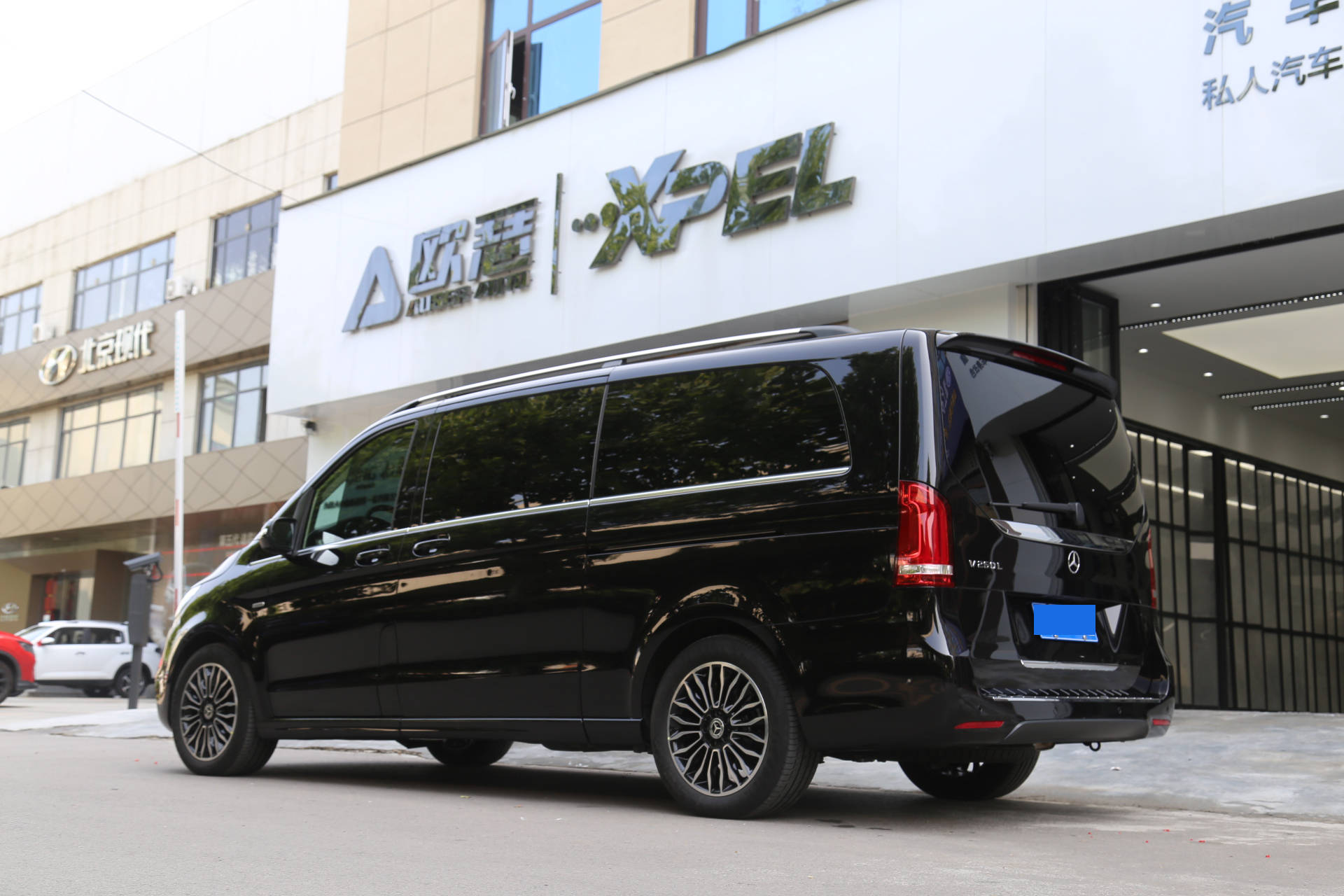 智慧的领航者奔驰v260l全车装贴xpel隐形车衣透明保护膜