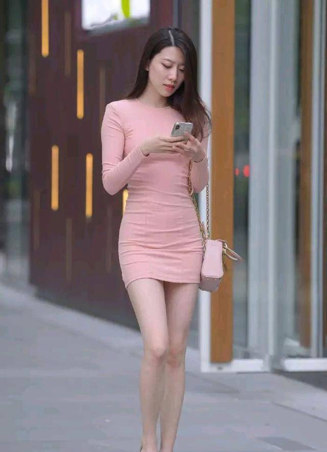 显得|气质女生的秋冬穿搭推荐，轻松秀出自信大方的美