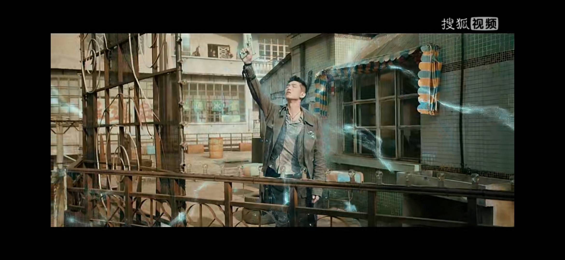 现实|空奇幻爱情偶像剧《偶然间的世界》开播，又见《W-两个世界》？