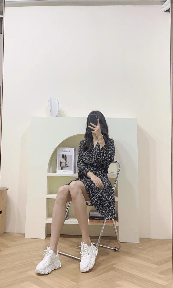 审美|人类高质量女性疯了？为什么喜欢这样的“蠢鞋”