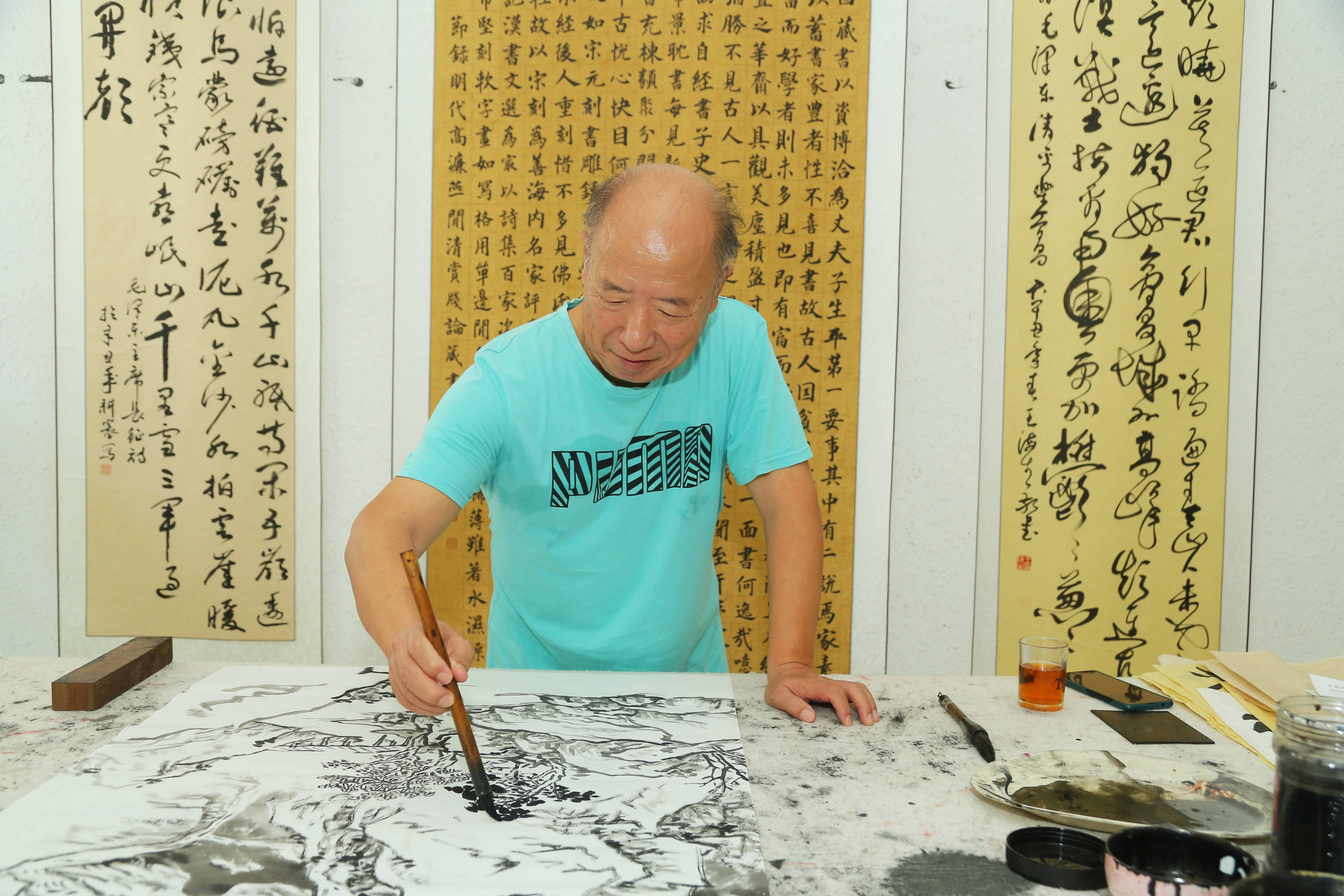 笔耕白山黑水墨舞海角天涯万泉河书画院院长王德力作品欣赏