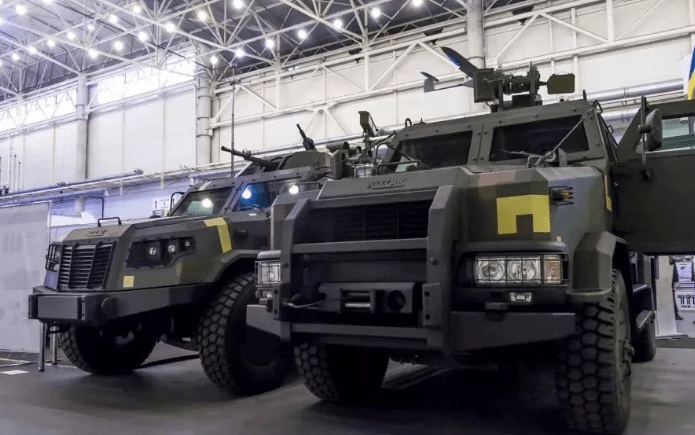 沙特阿拉伯从乌克兰接收kozak-5装甲车