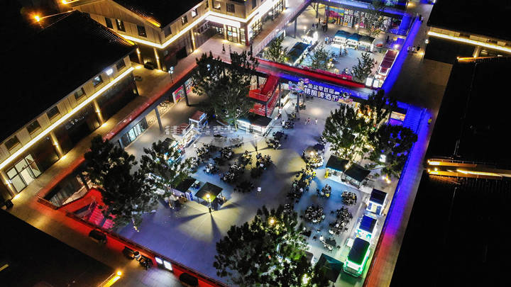 夜游经济新蓝海街景梦工厂商街发展新思路助力淄博鱼盐里打造示范街区