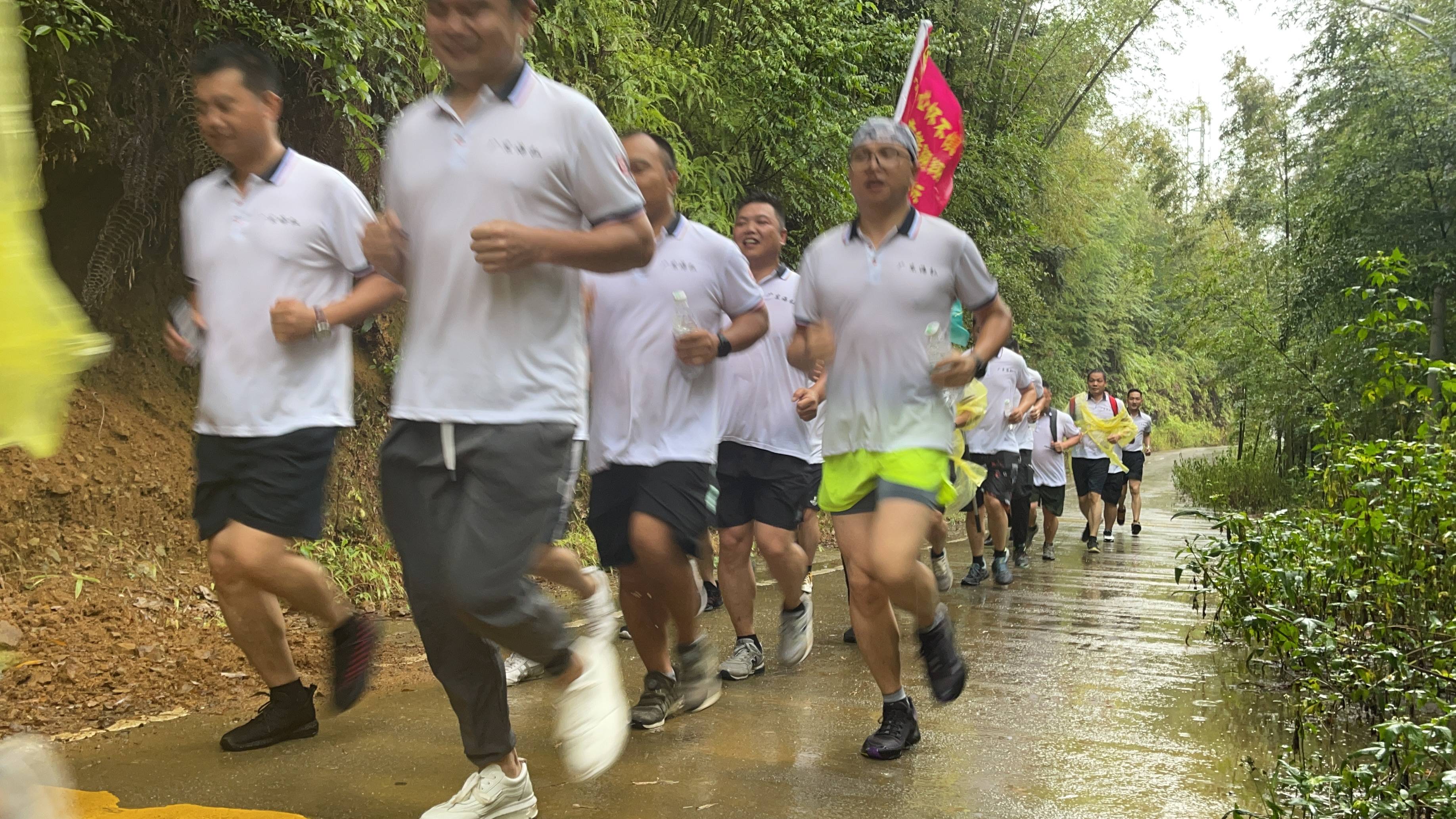 从化|从化半年总结会,团建公园,户外徒步,篝火,财富酒店2天团