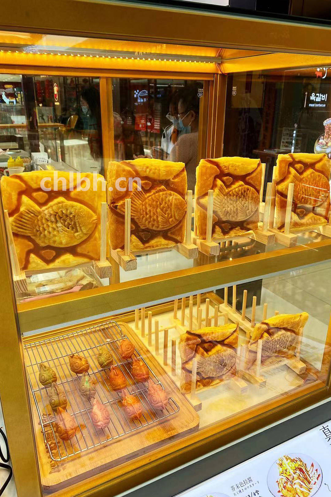 可颂鲷鱼烧,迷你鲷鱼烧,鲷鱼烧冰激凌,章鱼烧等小吃,款款经典,火到不