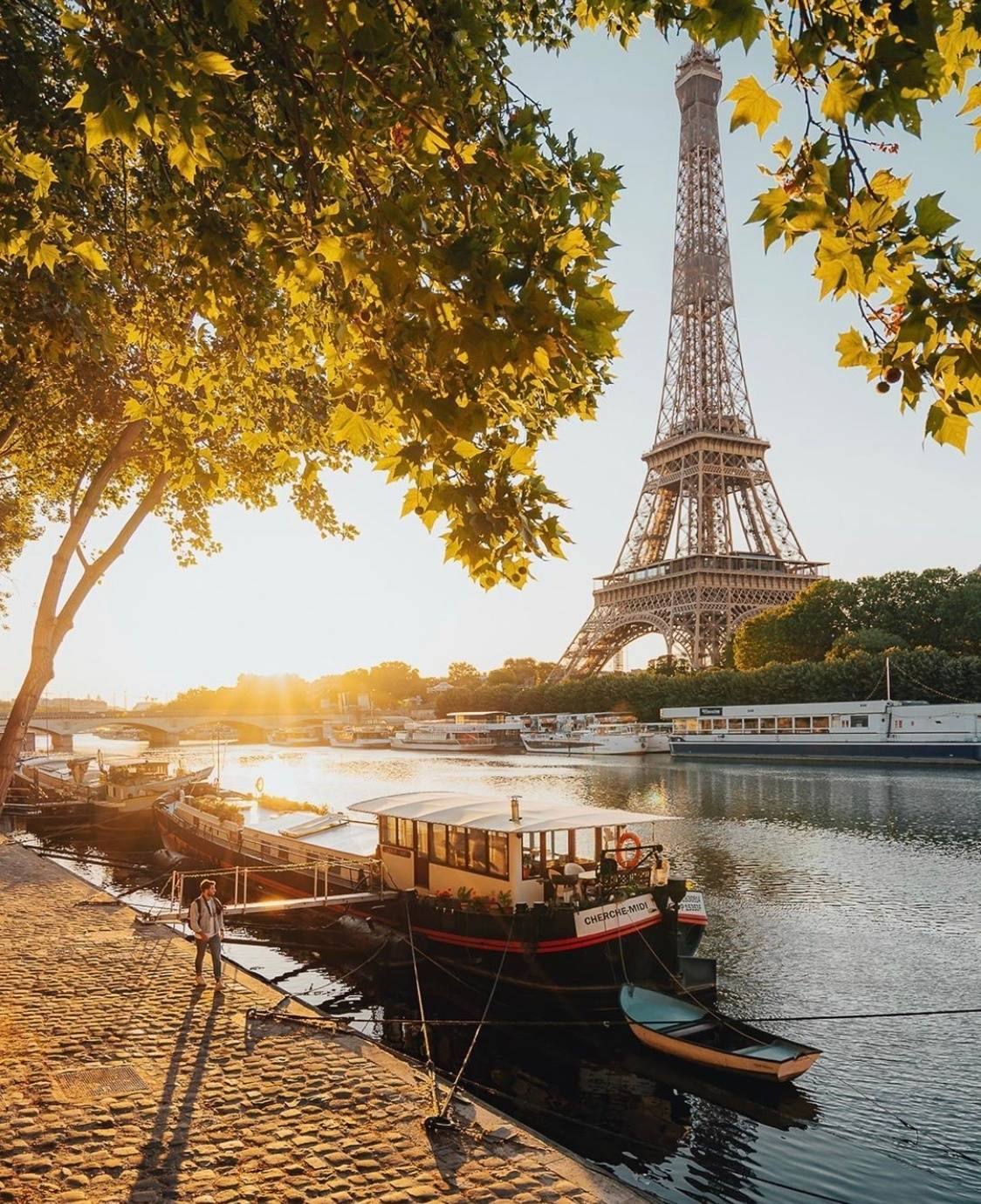 法国巴黎,文艺舒适的塞纳河畔