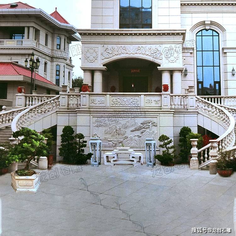 别墅外墙石材浮雕别墅外墙砂岩浮雕壁画