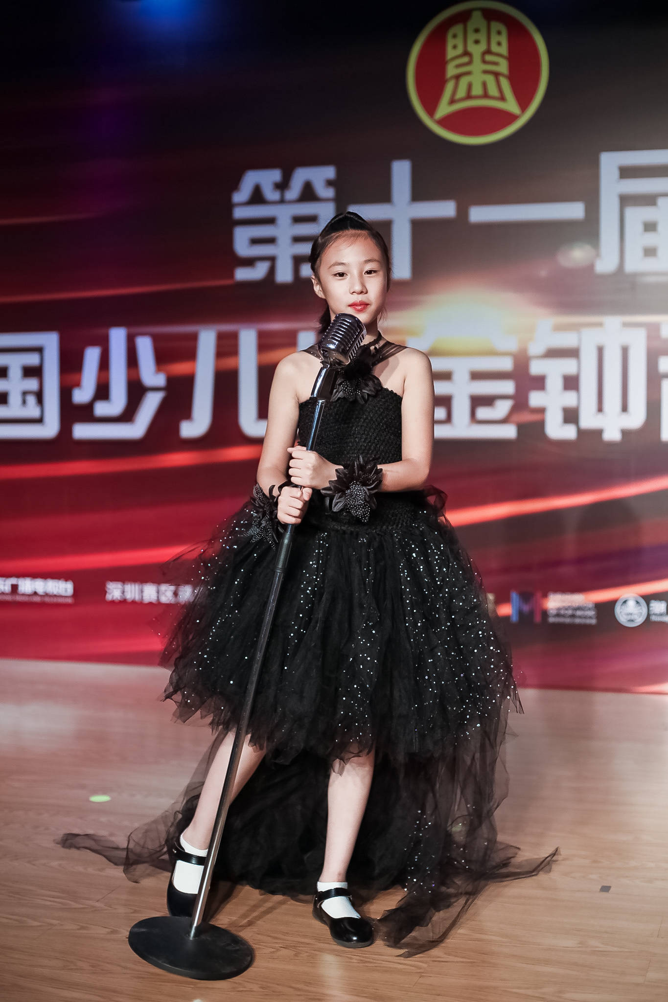 专访中国小金钟深圳形象大使人气之星黄湘婷用辛勤和付出走向成功大门