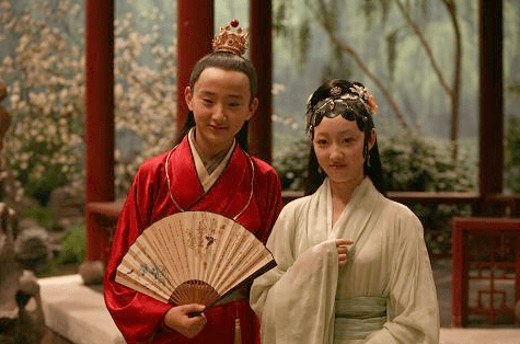 新版红楼梦里大宝玉杨洋,小宝玉于小彤现在怎么样了