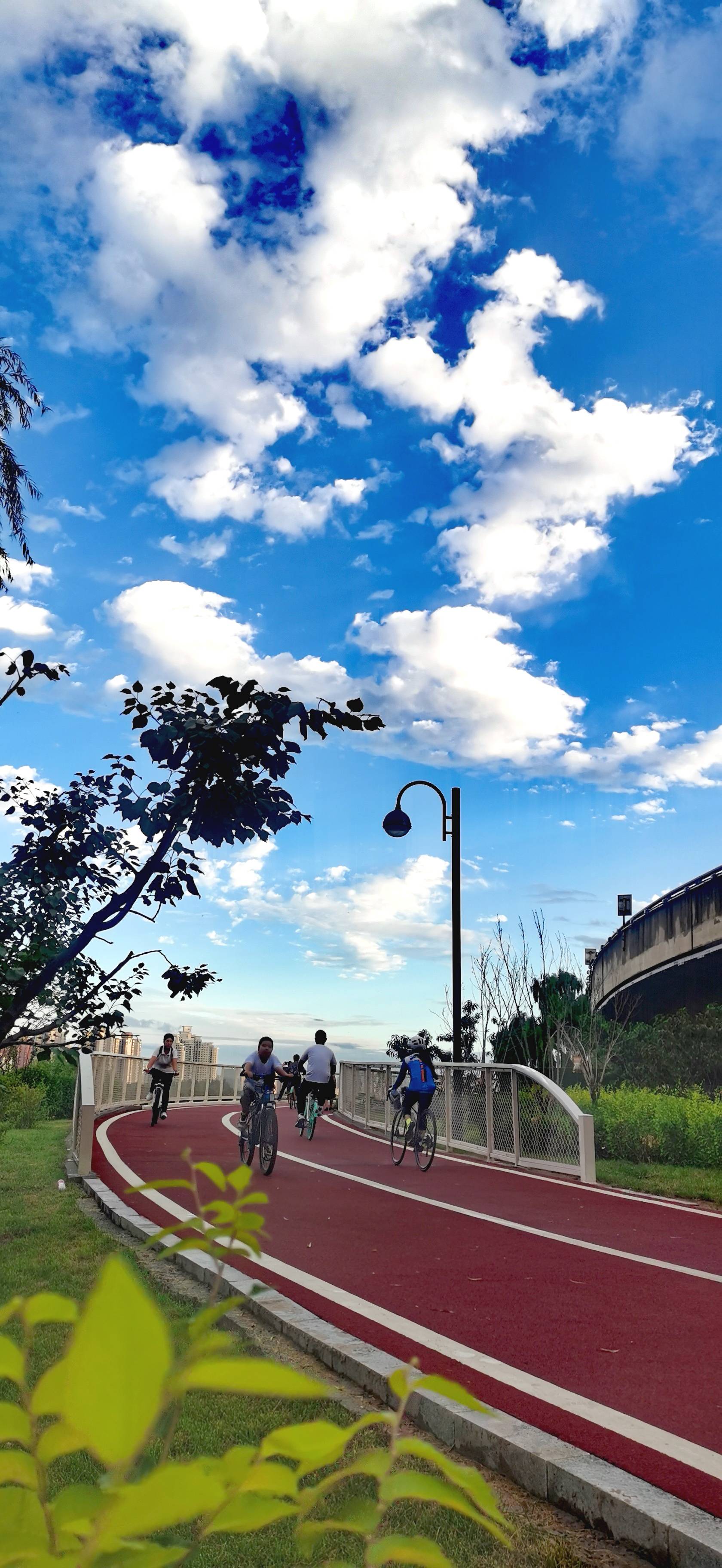 骑车健身赏风景 打卡太原滨河自行车道_汾河