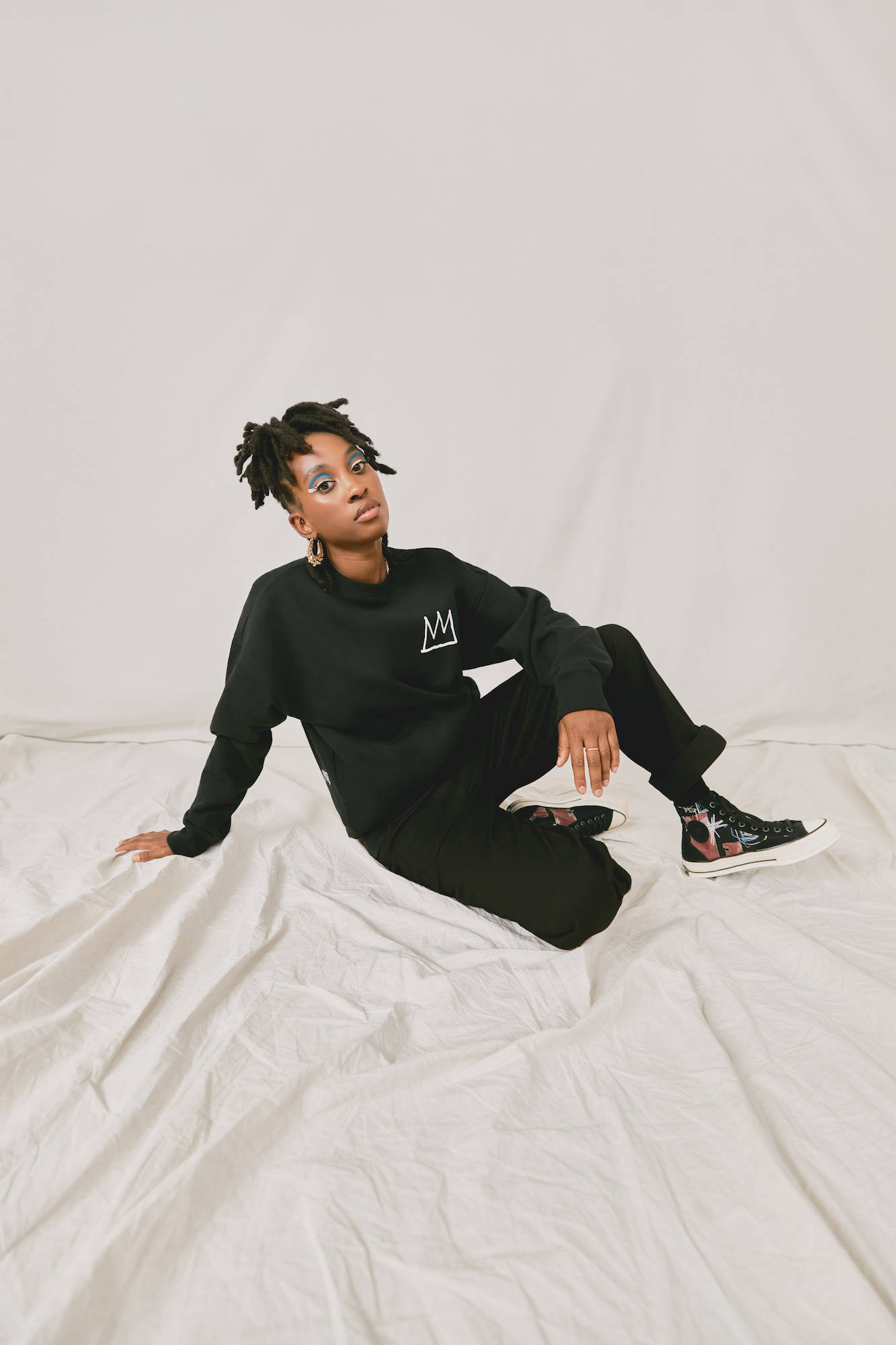 标志性|CONVERSE发布与传奇涂鸦艺术家Basquiat全新合作系列 潮酷涂鸦艺术 为经典加冕