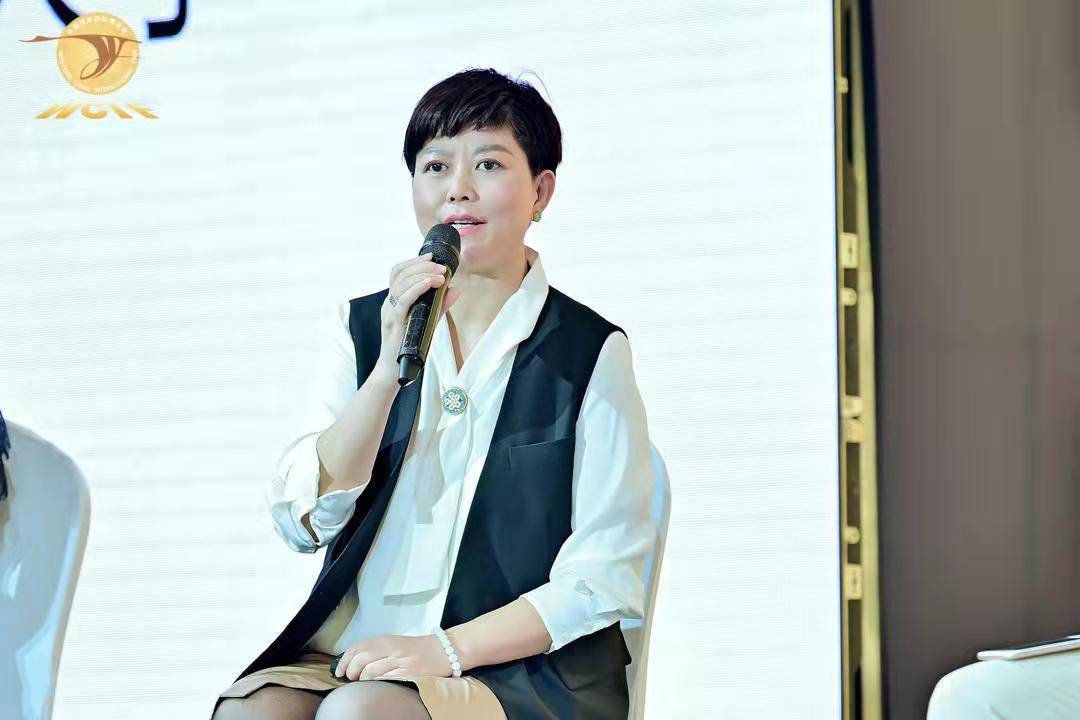 成都|传承为本 创新设计——看这场“了不起的西部时尚论坛”