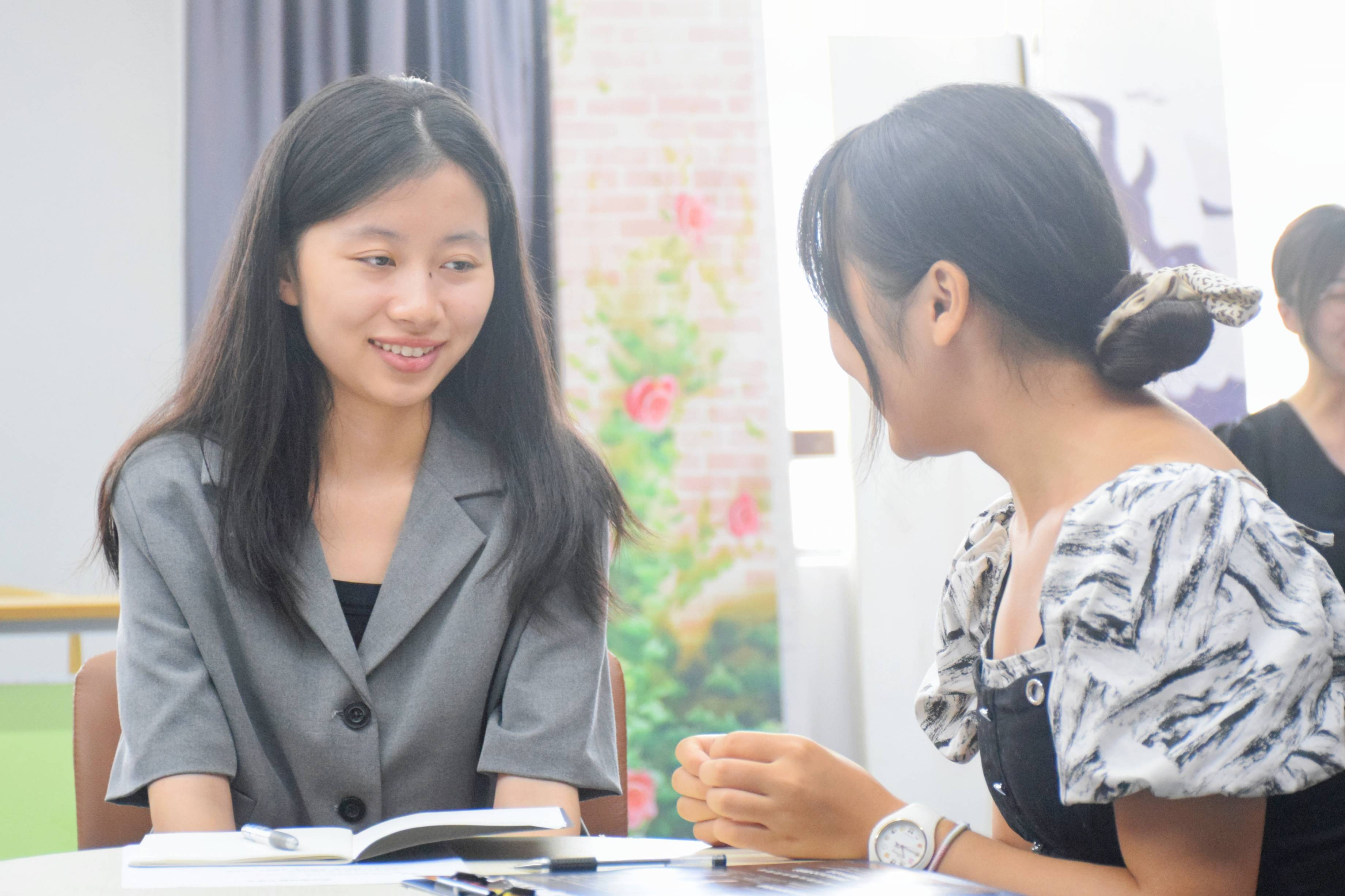 中秋特辑活动——明白哥英雄之旅:《金牌面试》公开课