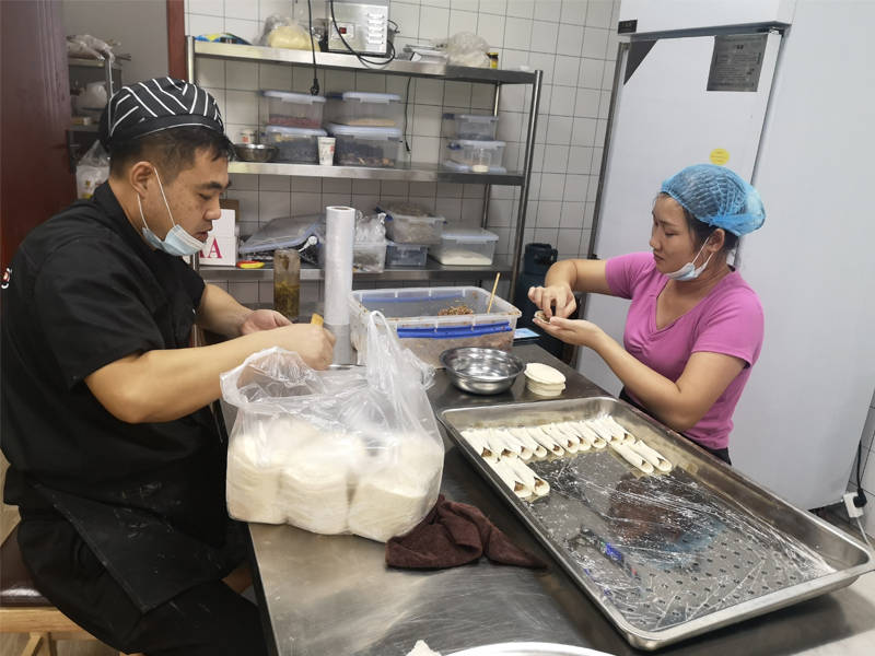 教学徒|粥二舅早餐培训0加盟费，真材实料上手干，利润最少对半赚。