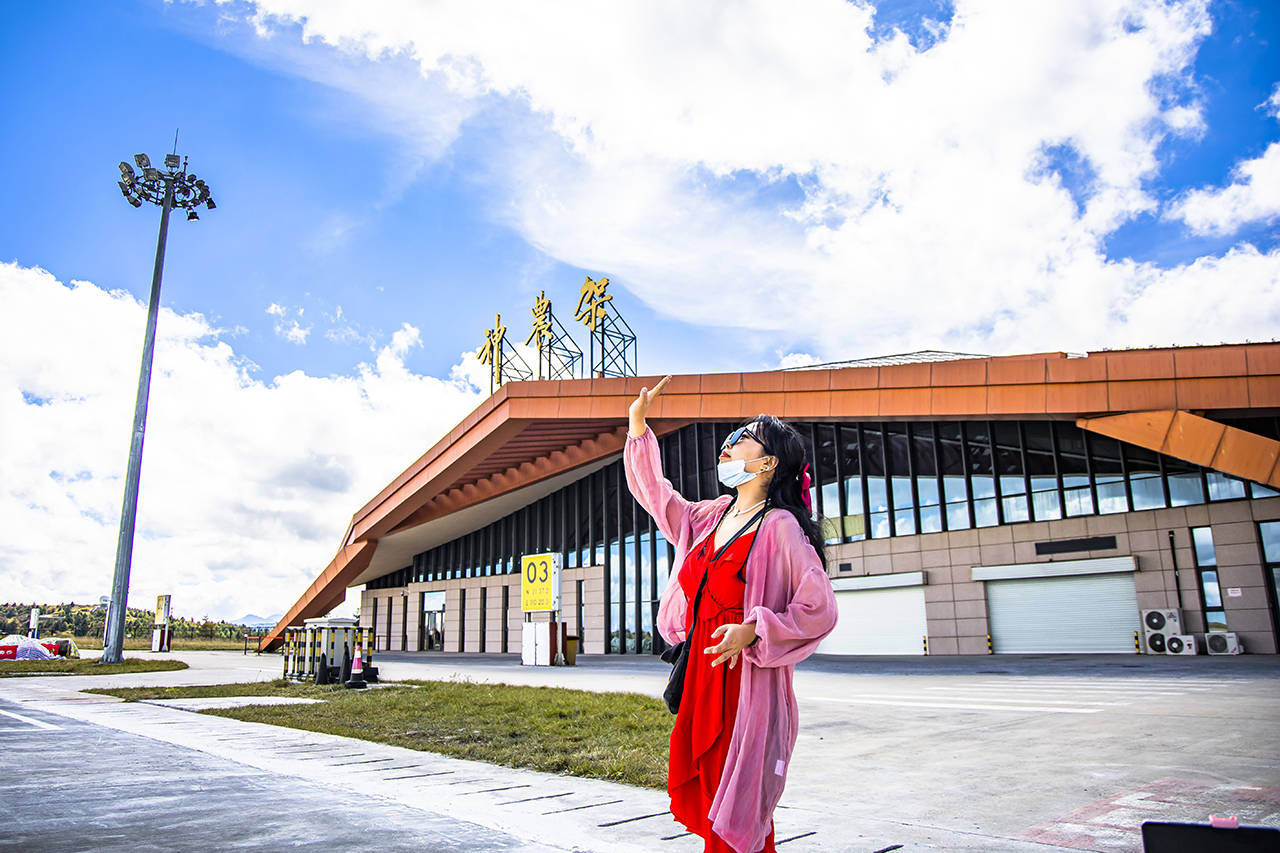 水榭|乘飞机探秘神农架，3天2晚超全攻略满满干货