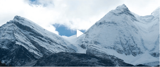 设计 李宁天猫超级品牌日喜马拉雅山脉旁,打响品牌年度大秀