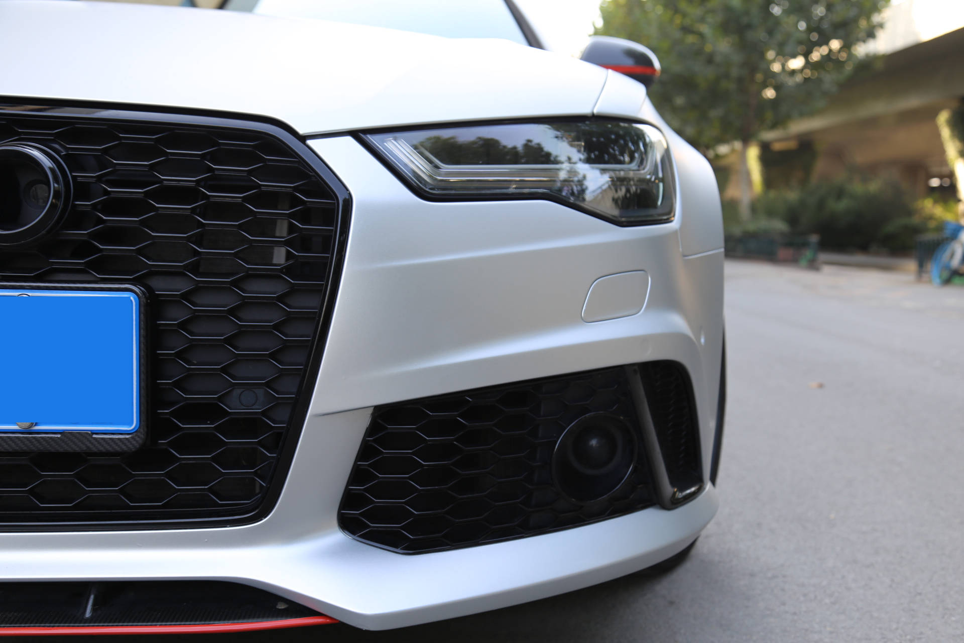 改色膜升级案例奥迪rs6济南欧瑟全车改色电镀银