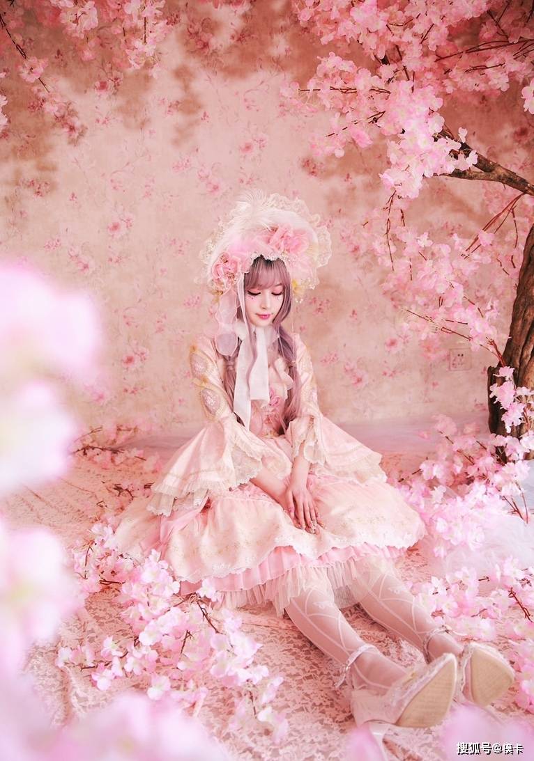 通告 模卡 推荐艺人：Mikki