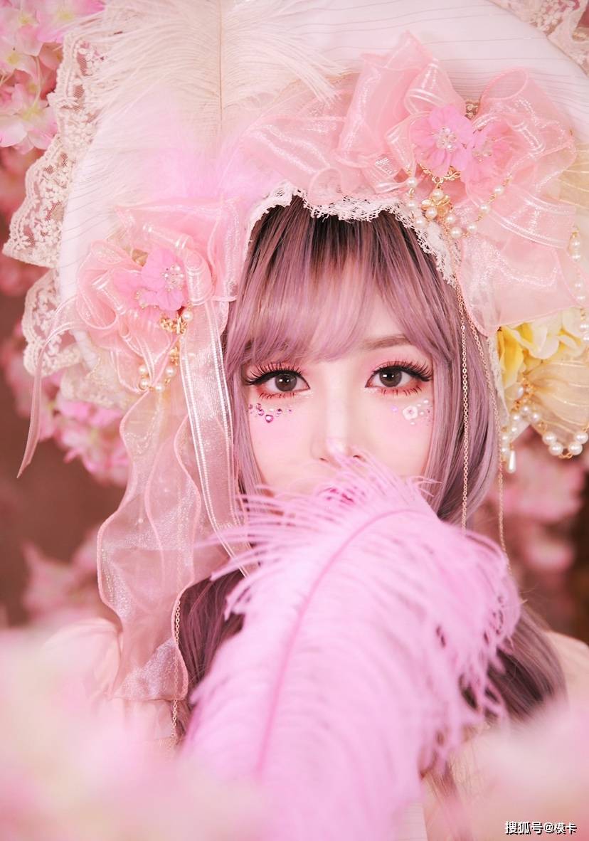 通告 模卡 推荐艺人：Mikki