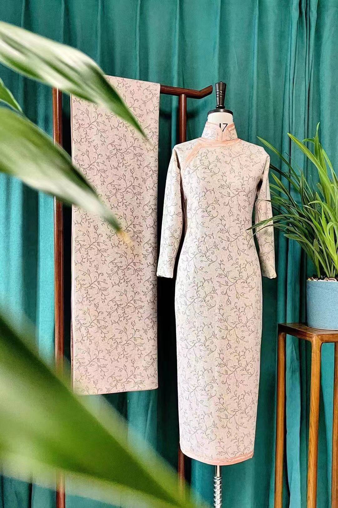 魔杖 梵芮锦刺绣手工刺绣法式刺绣旗袍分享