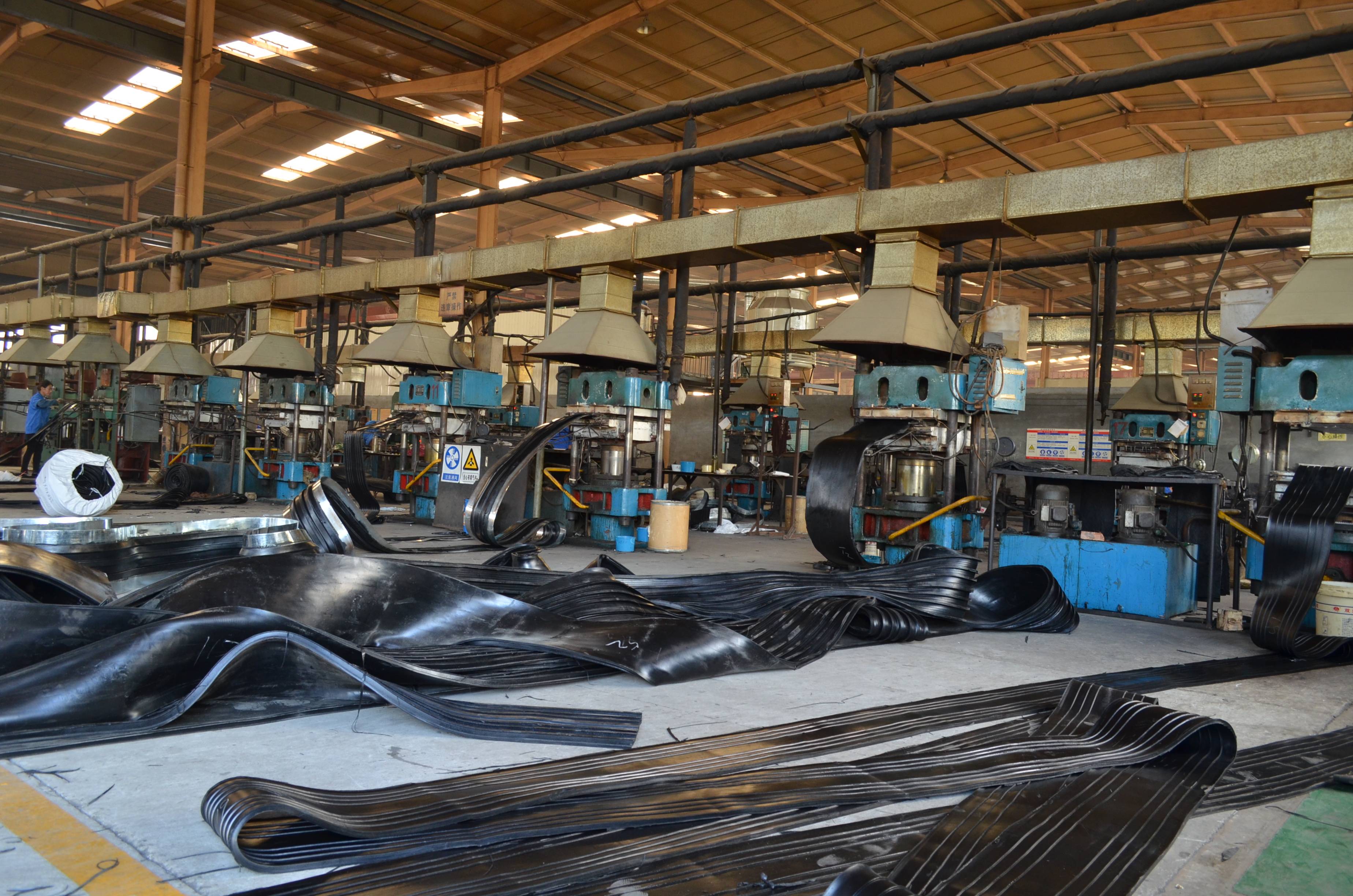 广东橡胶废气处理用什么技术能解决