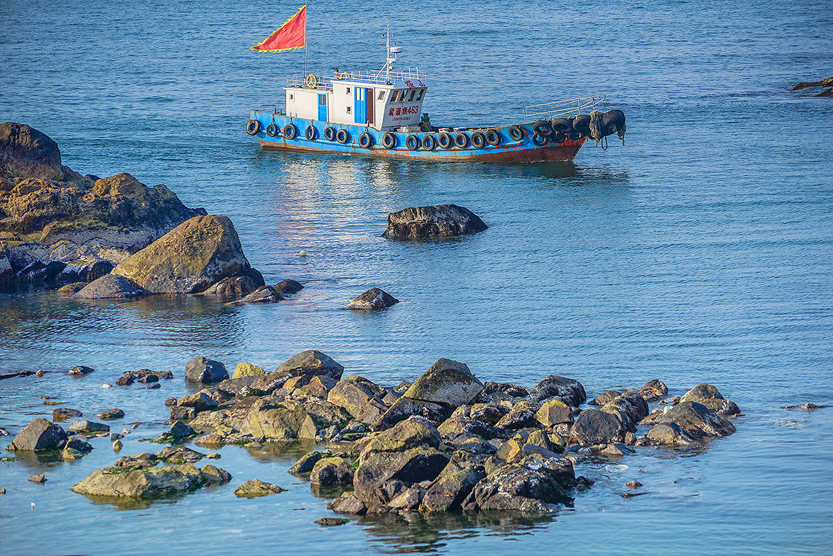 江浙|江浙地区海水最蓝的大型岛屿，盛产海鲜的著名海钓胜地，渔山岛