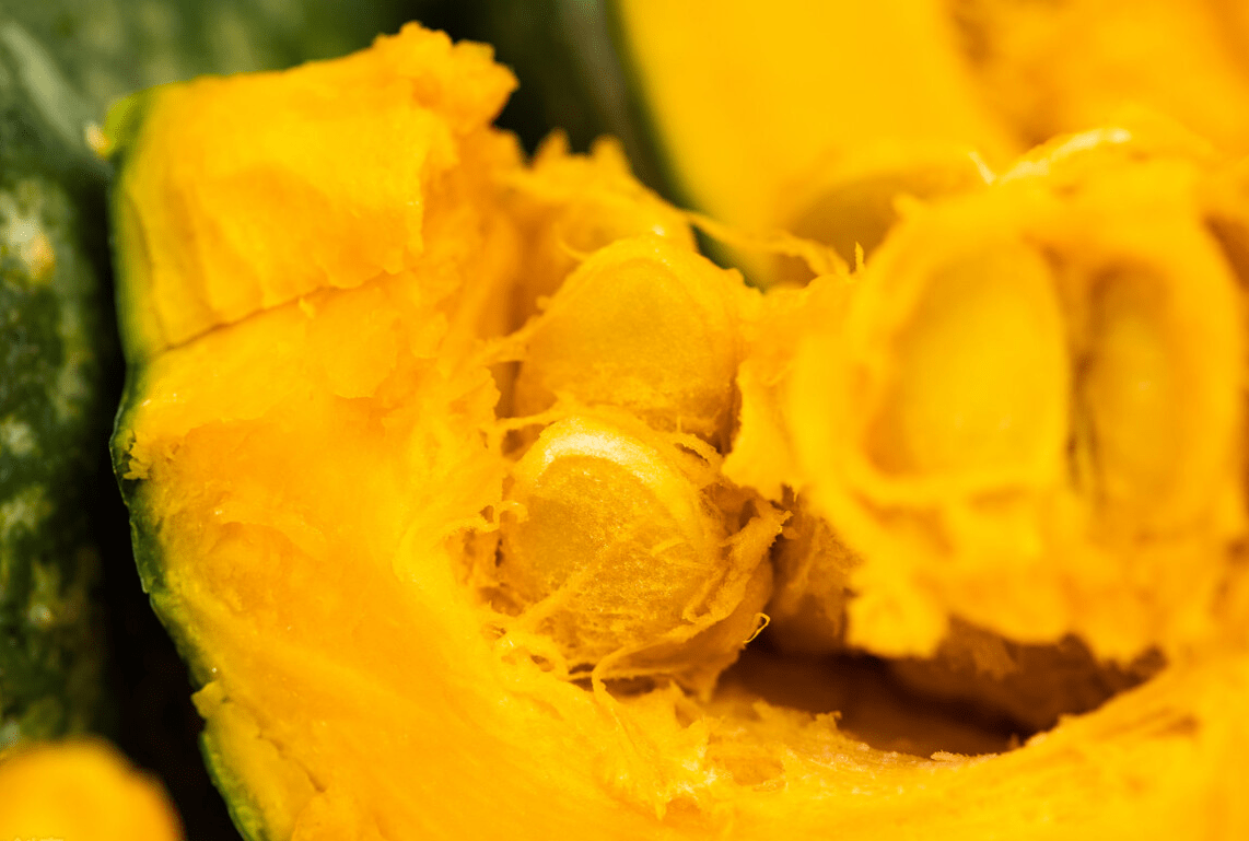 食物|明日立冬，记得多吃2黄2红，少吃2样，顺应时节调饮食，平安过冬