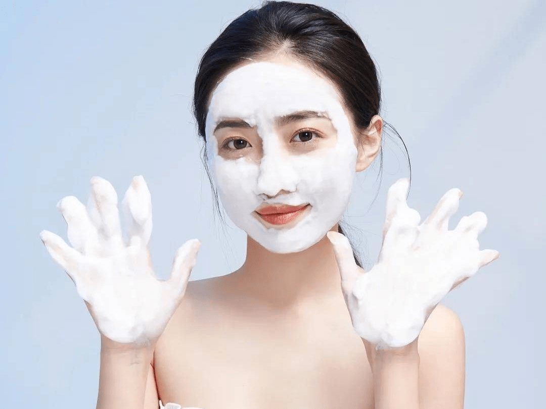 成本美康小课堂｜洁面成分大比拼，皂基真的会烂脸吗？