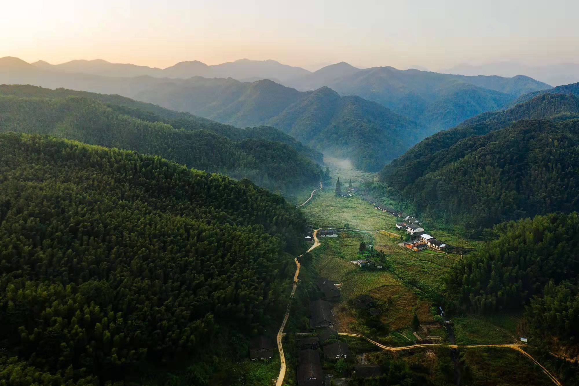 因为|在英雄的故乡，弋阳叠山，喝杯茶长志气