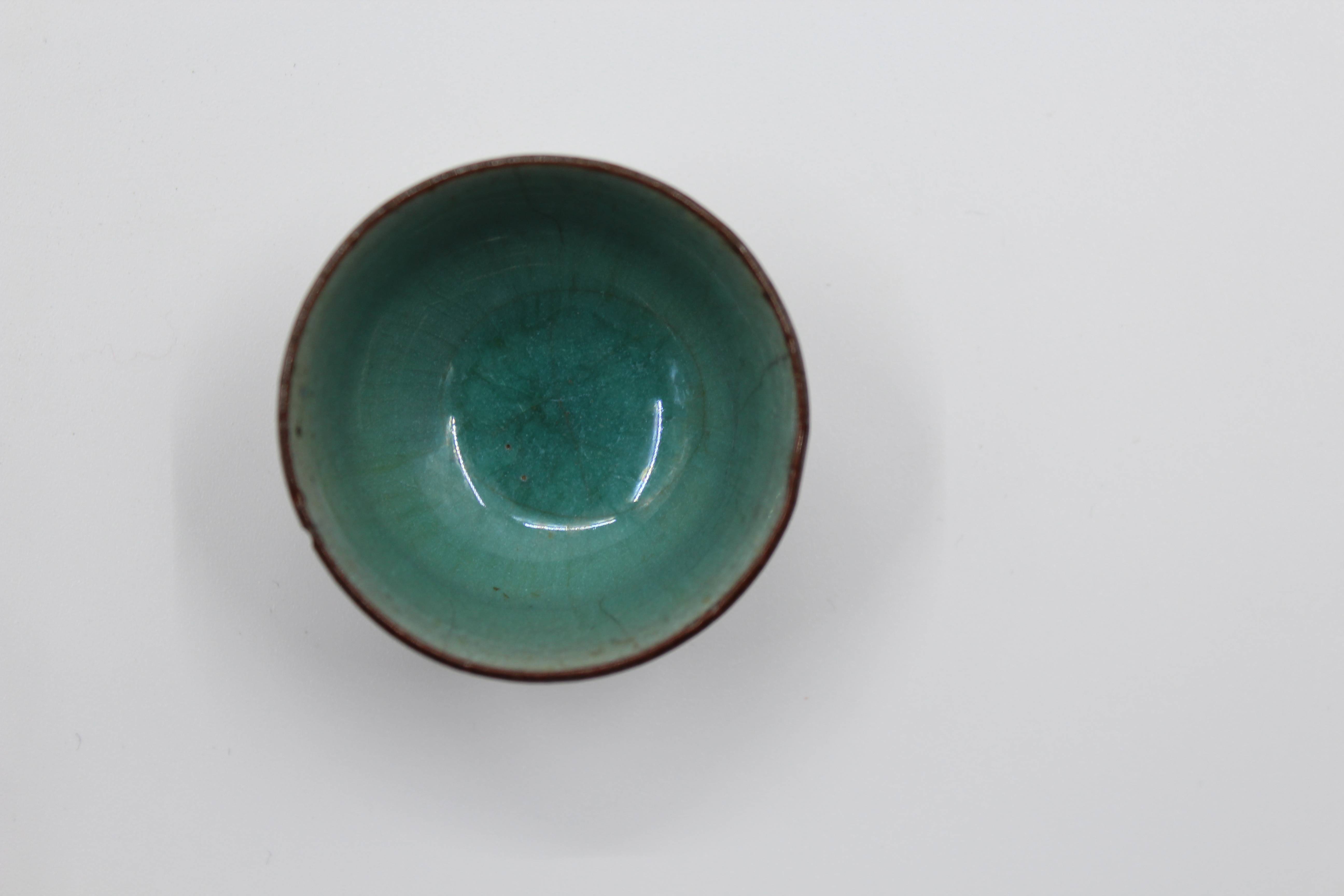 天韵阁精品推荐元代豆青釉小酒杯