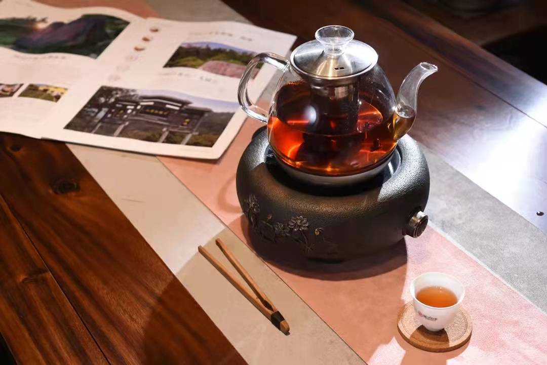 人间|人间虽劳碌，杯茶不可少