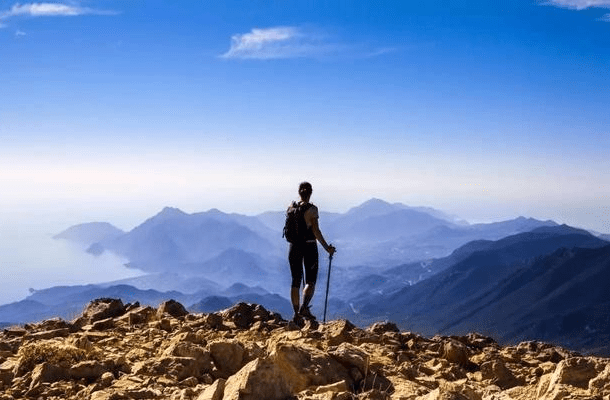 有格局,目光长远的星座,看似寻常,实则深藏不露一鸣惊人_眼光