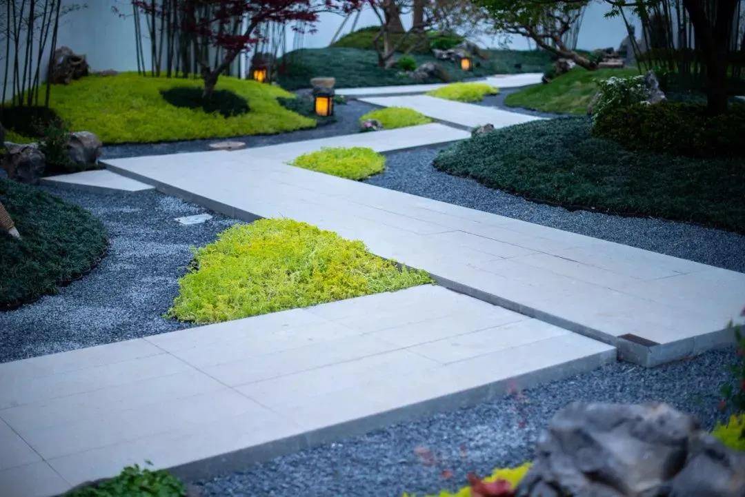 砾石完美应景搭配_碎石_组合_河流